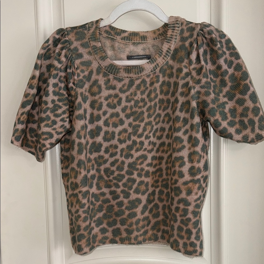 Leopard Print short sleeve sweater